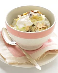 Yogurt with Apple and Almonds