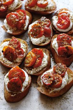 Za’atar Roasted Tomato Crostini with Labneh